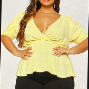 *BRAND NEW w/Tag* Fashion Nova Yellow Peplum Low Cut Blouse